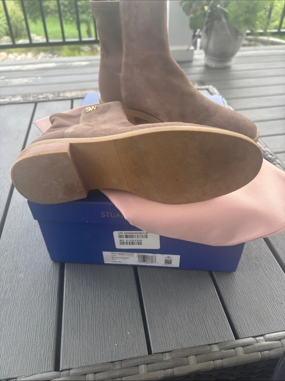 Stuart Weitzman pull on ankle boots in taupe suede size 5.5/36